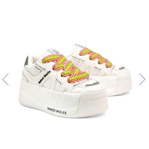 Make Wolfe Slider Tried on but never worn. Size 37 US or 7 US. True to size